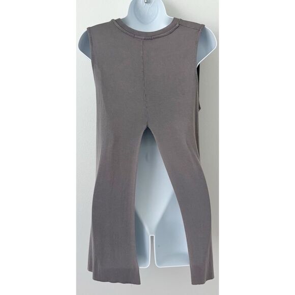 NWT Don't Ask Why Open Back Plum Shirt One Size - Picture 4 of 8